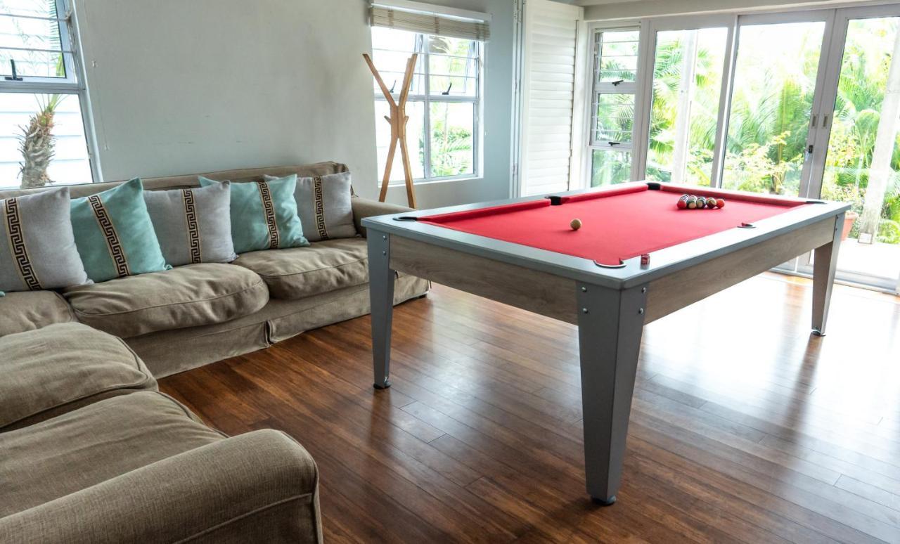 Red Coconut Self-Catering Lejlighed Baie Lazare  Eksteriør billede
